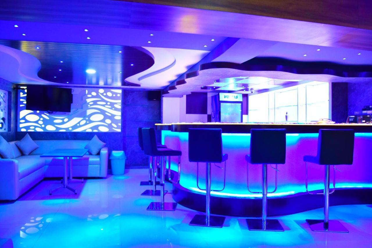 Thiviyam Airport Hotel Ченай Екстериор снимка